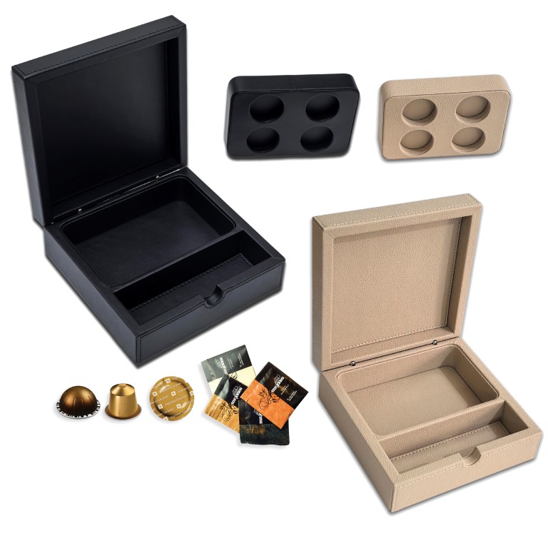 Boîte de rangement pour capsules de café, idéale pour les chambres d'hôtel. Rangez vos capsules de café proprement et à l'abri de la poussière.